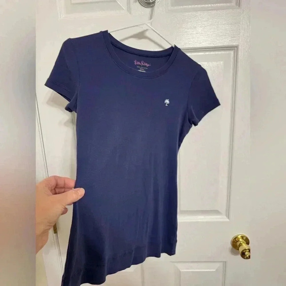 Lilly Pulitzer Tops - Lilly Pulitzer Pima Cotton Navy Scoop Neck TShirt Small